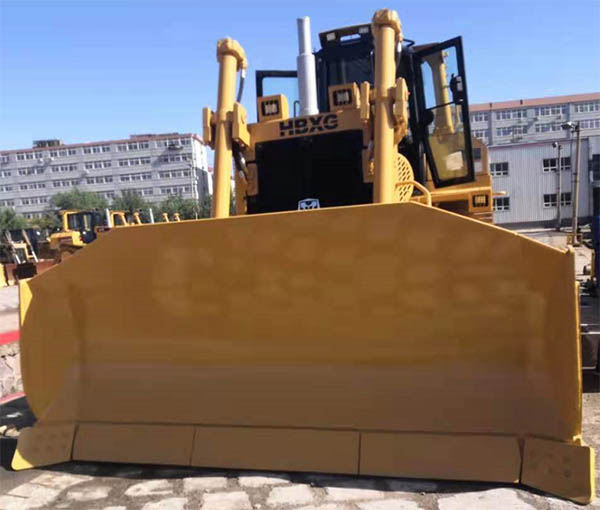 The SD7N bulldozer ordered by Ghanaian Customer is deliveried smoothly2